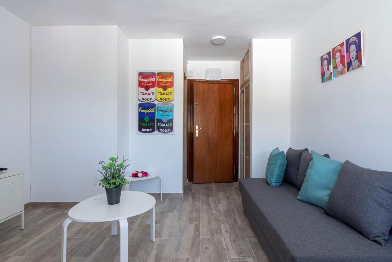 Central panoramic view seaside studio apartment Benalmádena Exterior foto